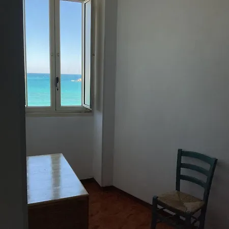 Proprio Sul Mare! * オートラント